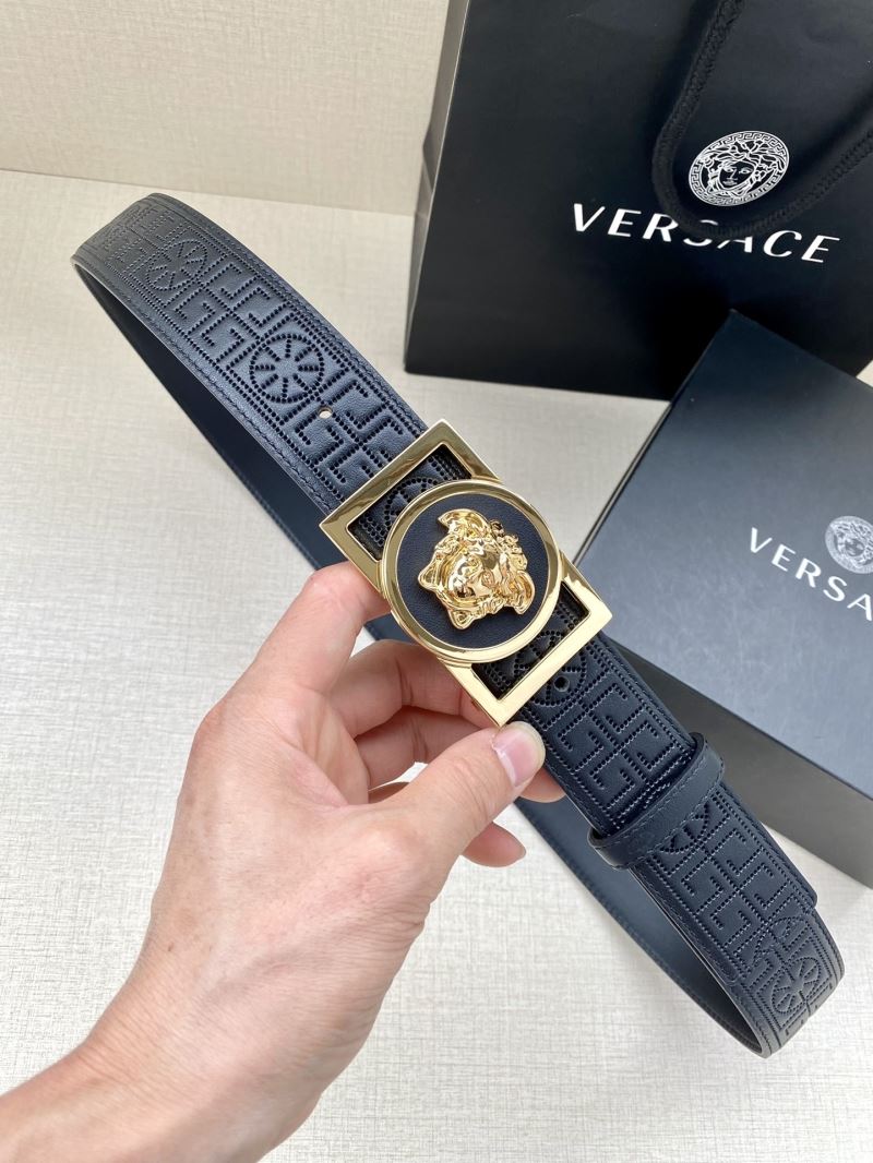 VERSACE